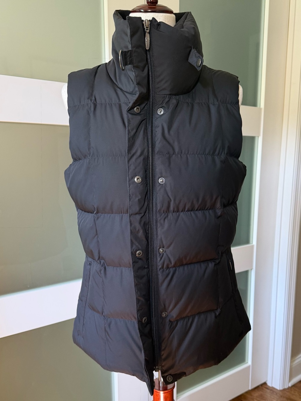 Eddie Bauer Black Quilted Goose Down Puffer Vest - Picture 3 of 9